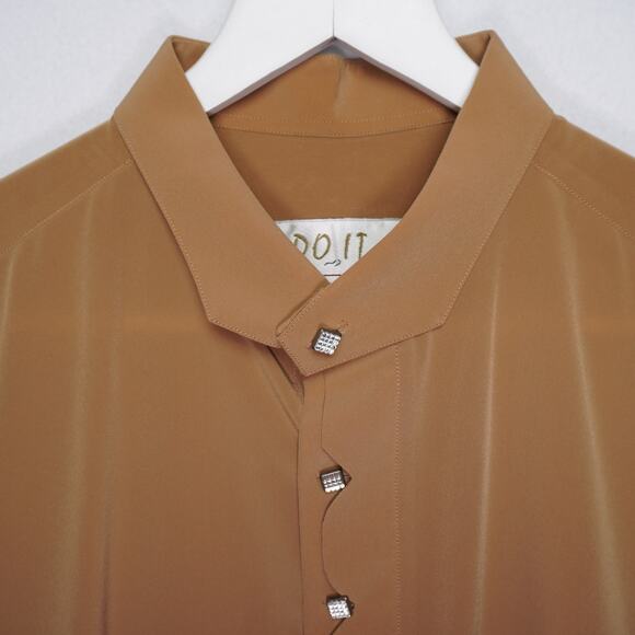 Men's Tan Dress Shirt with Rhinestone Accent Buttons 42 - Picture 3 of 7